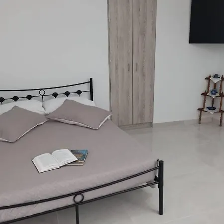 Apartment Baxes Holiday